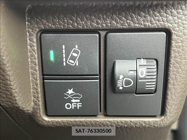 Honda N BOX 2022-09 8413849-24