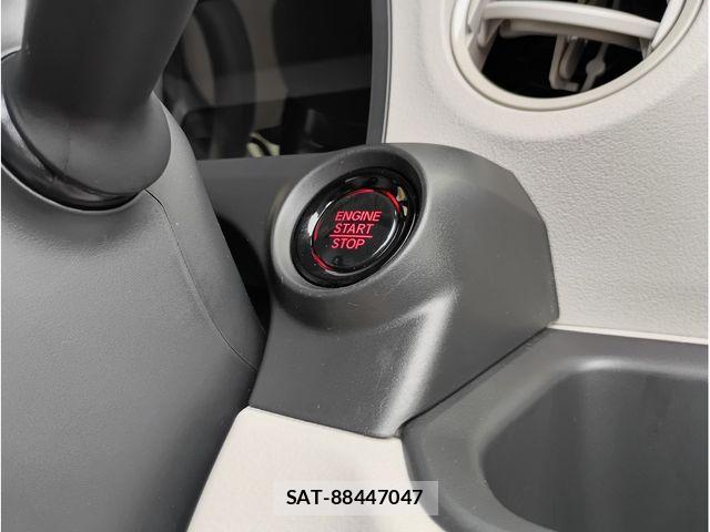 Honda N BOX 2025-02 8413853-9