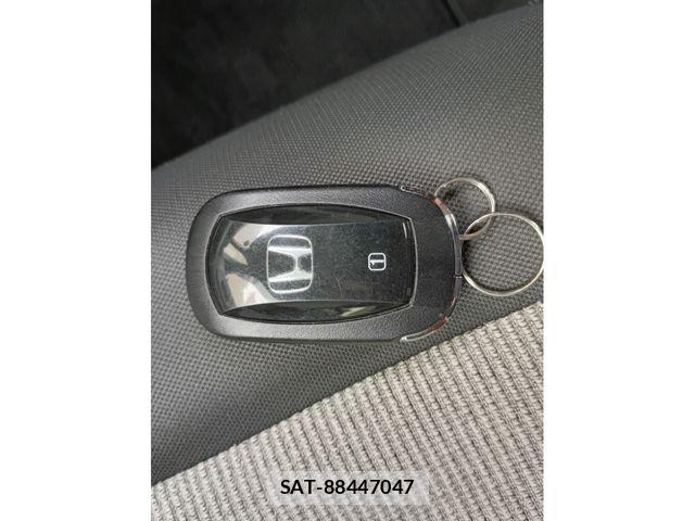 Honda N BOX 2025-02 8413853-13