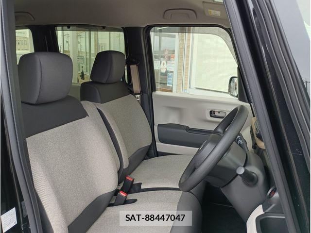 Honda N BOX 2025-02 8413853-5