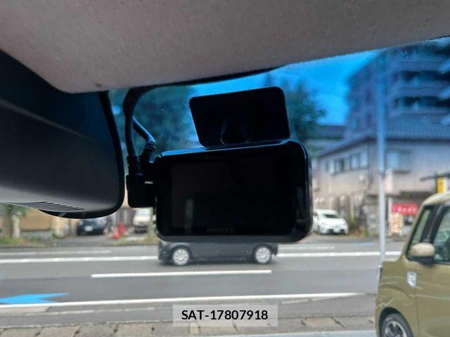 Honda N BOX 2014-07 8413860-13
