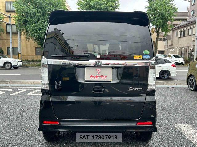 Honda N BOX 2014-07 8413860-28