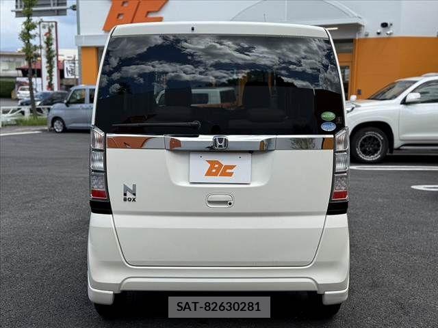 Honda N BOX 2012-06 8413873-13