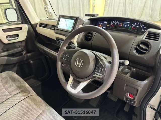 Honda N BOX 2021-07 8413858-8