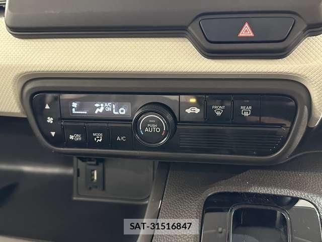 Honda N BOX 2021-07 8413858-24