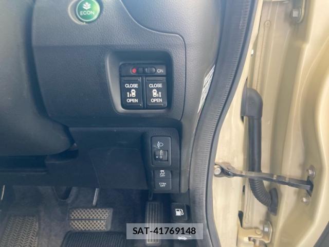 Honda N BOX 2014-09 8413894-10