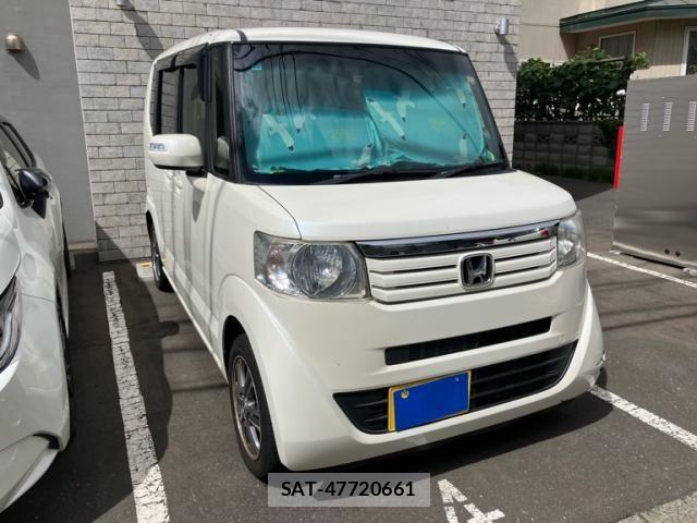 Honda N BOX 2014-03 8413897-1