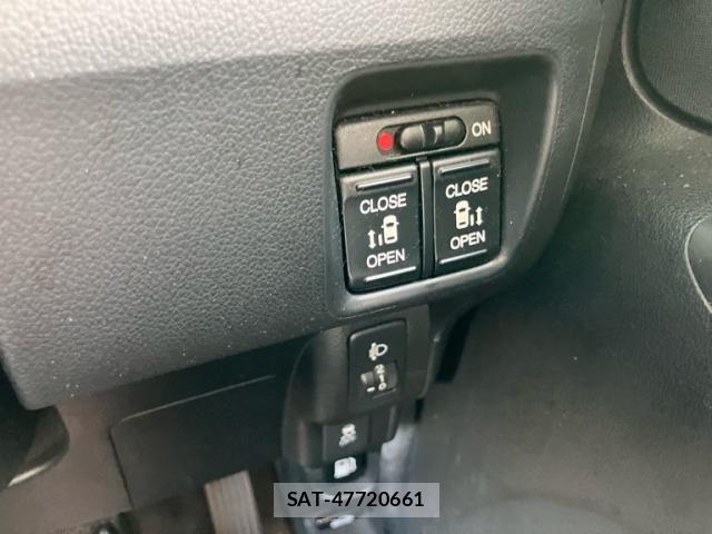 Honda N BOX 2014-03 8413897-18
