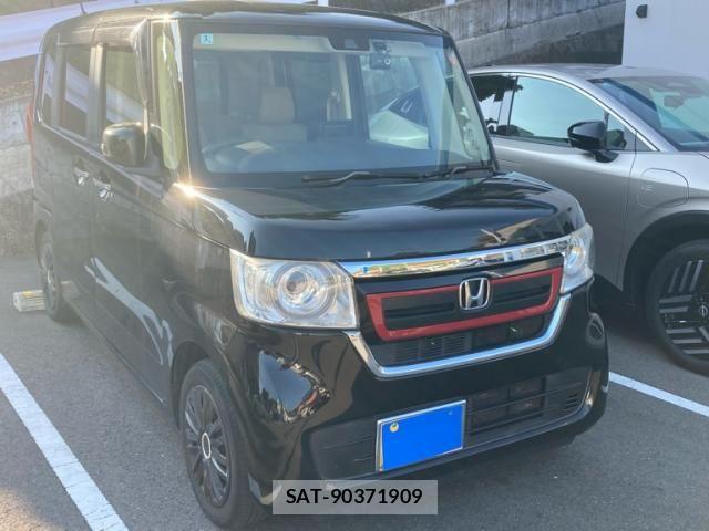 Honda N BOX 2018-10 8413881-1