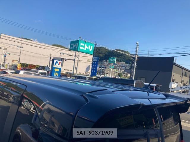 Honda N BOX 2018-10 8413881-5