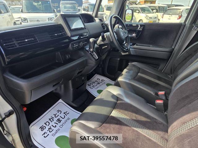 Honda N BOX 2021-02 8413852-10