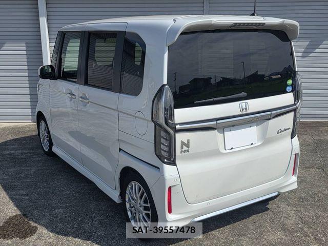 Honda N BOX 2021-02 8413852-7