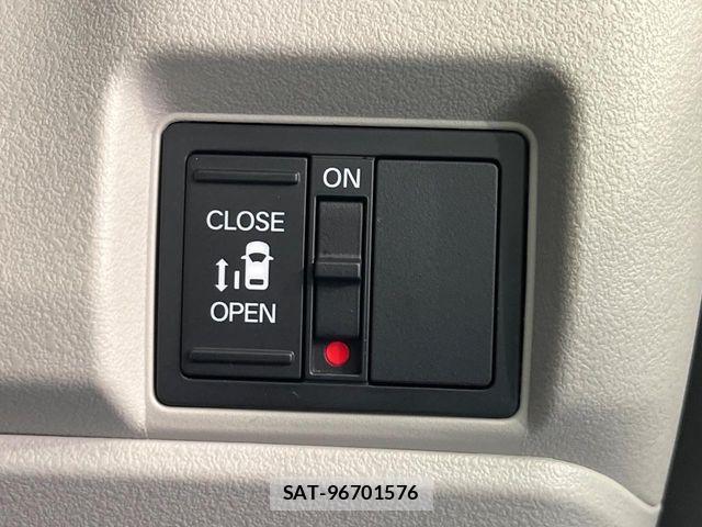 Honda N BOX 2024-12 8413850-4