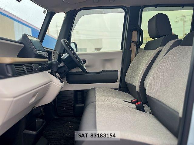 Honda N BOX 2024-09 8413851-12