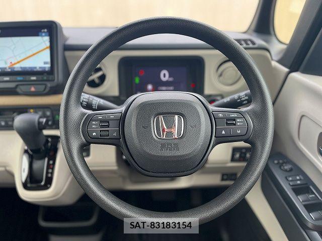 Honda N BOX 2024-09 8413851-13