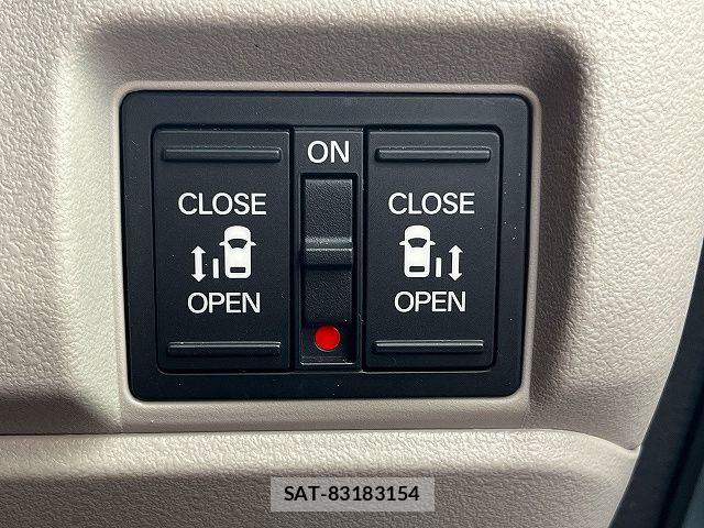 Honda N BOX 2024-09 8413851-17