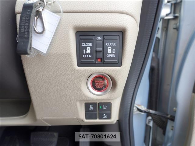 Honda N BOX 2019-05 8413857-10