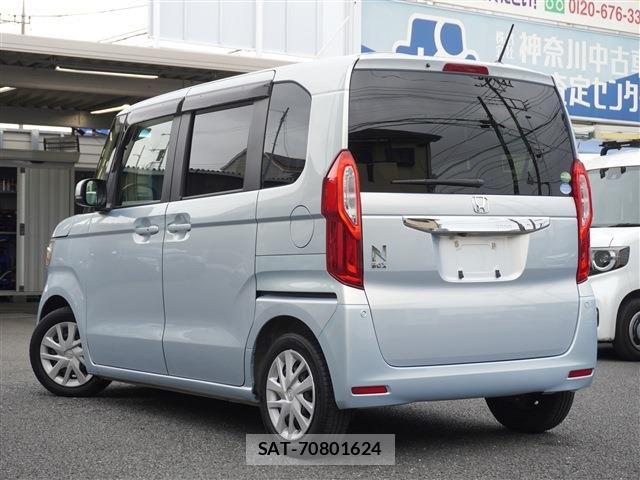 Honda N BOX 2019-05 8413857-3