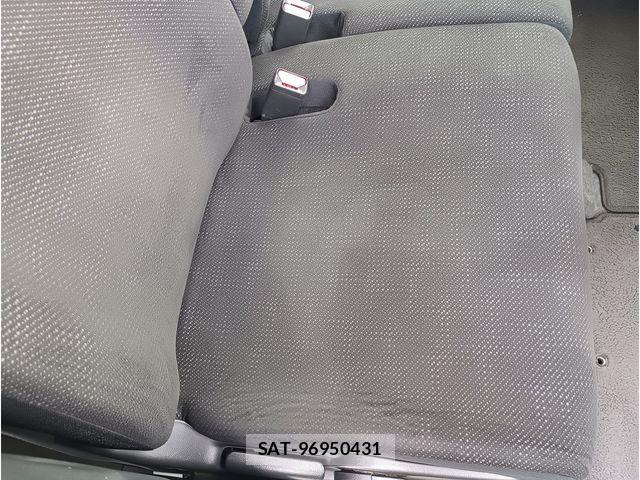 Honda N BOX 2017-06 8413862-14