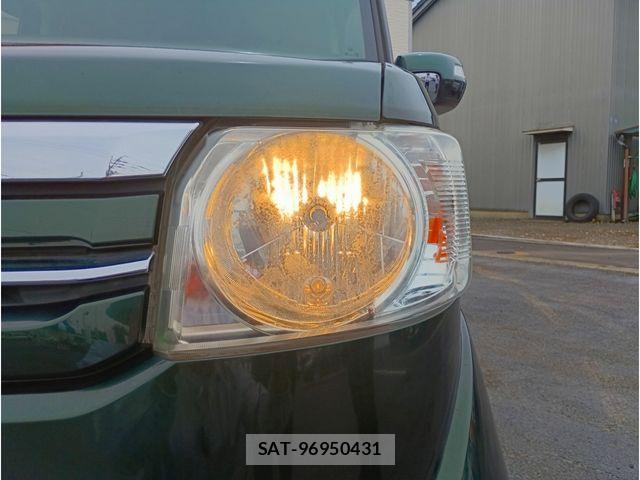 Honda N BOX 2017-06 8413862-20