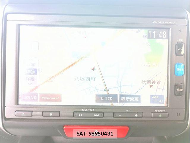 Honda N BOX 2017-06 8413862-5