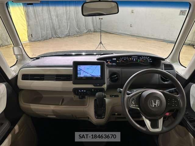 Honda N BOX 2019-07 8413861-19