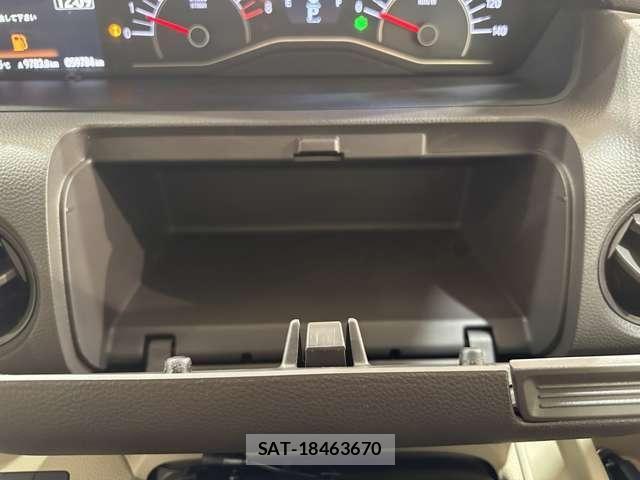 Honda N BOX 2019-07 8413861-25