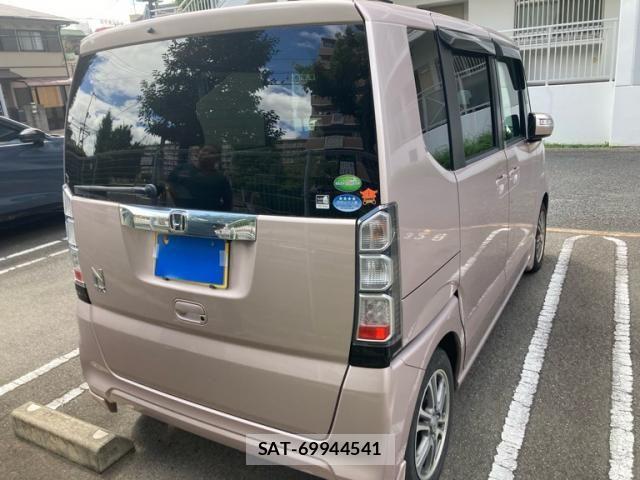 Honda N BOX 2014-08 8413892-3
