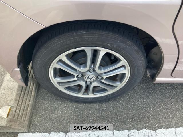 Honda N BOX 2014-08 8413892-5