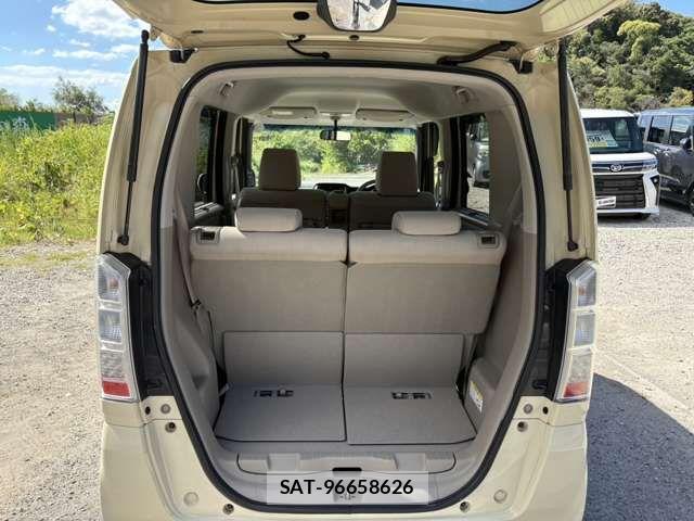 Honda N BOX 2015-06 8413866-9