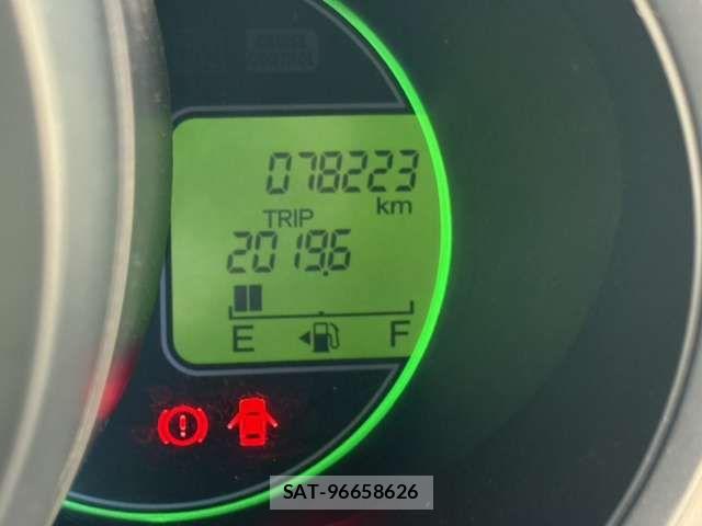 Honda N BOX 2015-06 8413866-16