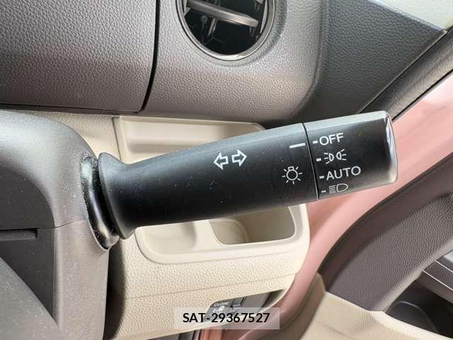 Honda N BOX 2017-10 8413864-12