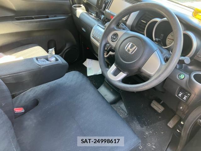 Honda N BOX 2013-10 8413895-8