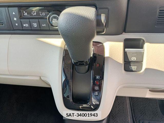 Honda N BOX 2024-08 8413856-20