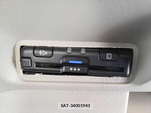 Honda N BOX 2024-08 8413856-21