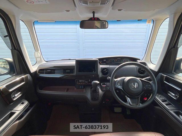 Honda N BOX 2023-09 8438483-1