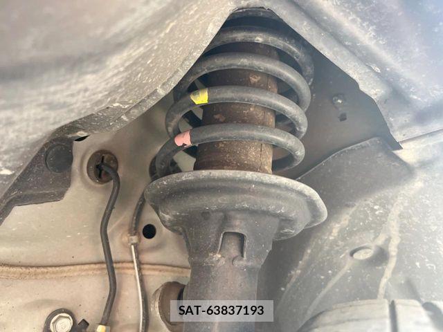 Honda N BOX 2023-09 8438483-19