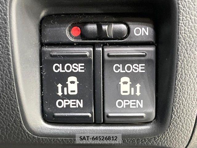 Honda N BOX 2013-11 8438511-4
