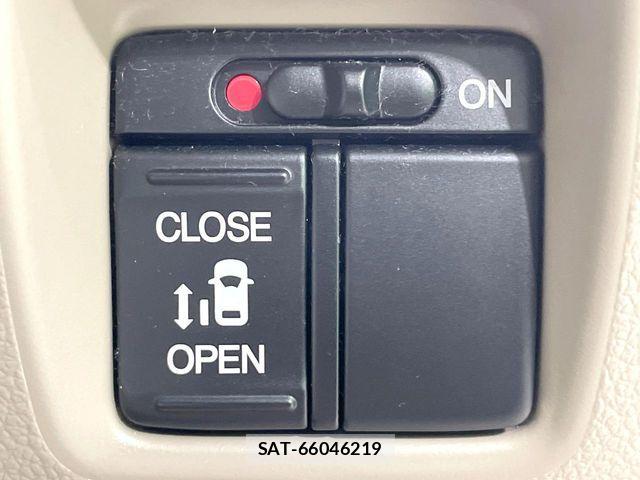 Honda N BOX 2014-04 8438507-5