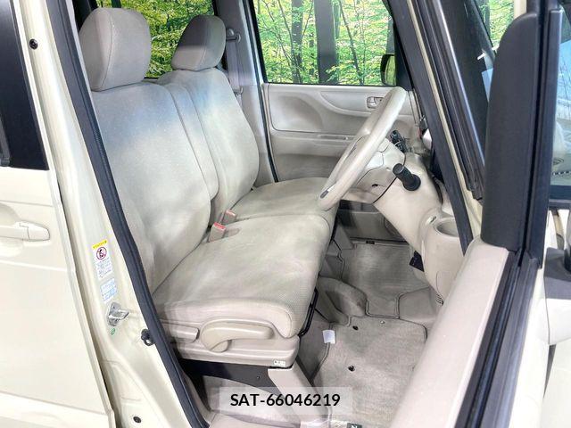 Honda N BOX 2014-04 8438507-7