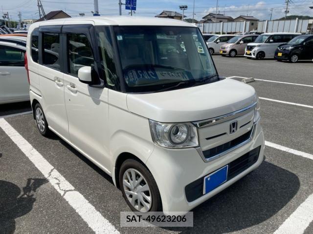 Honda N BOX 2018-05 8438522-2