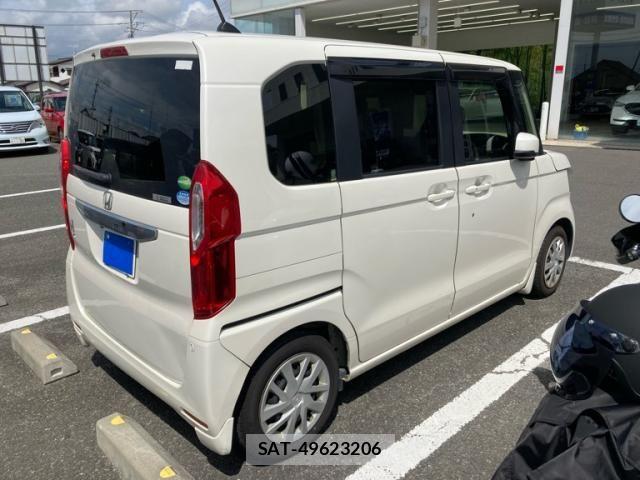 Honda N BOX 2018-05 8438522-3