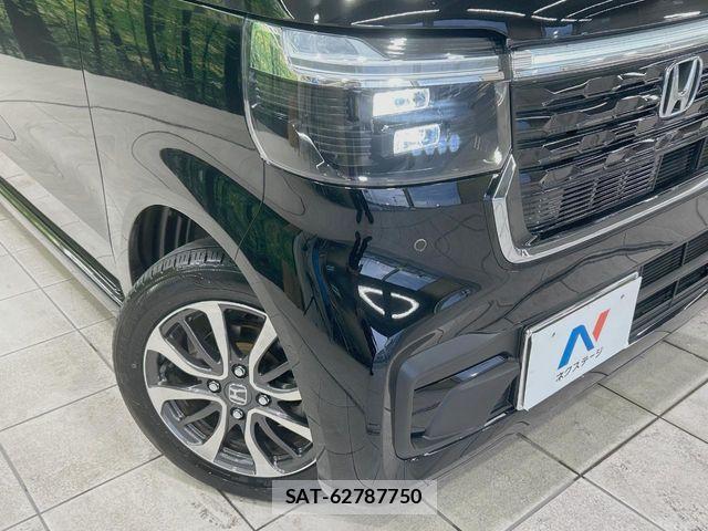 Honda N BOX 2023-10 8438477-11