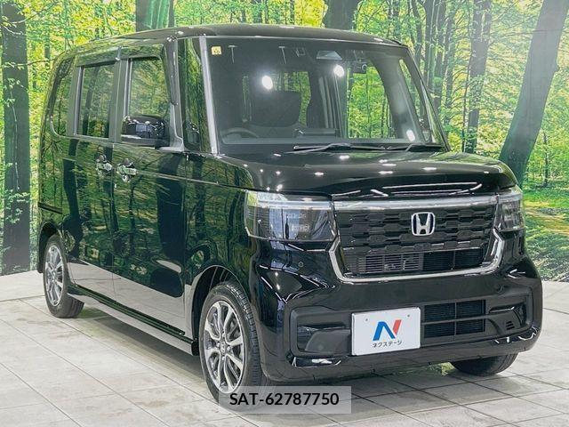 Honda N BOX 2023-10 8438477-15