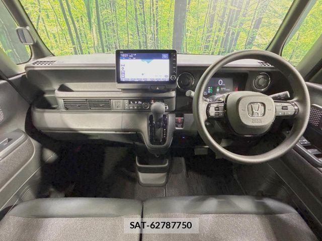 Honda N BOX 2023-10 8438477-1