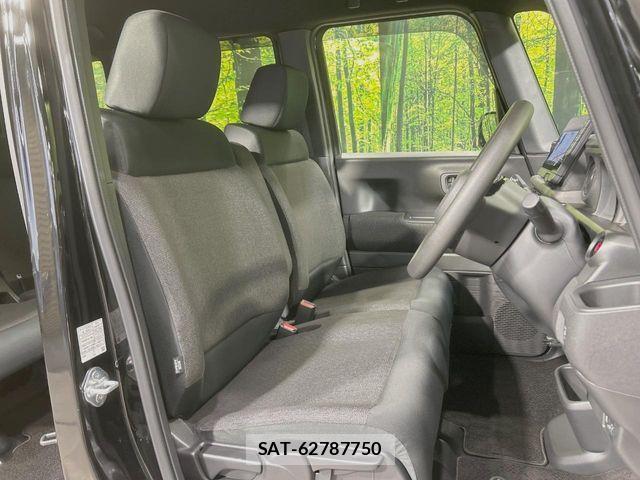 Honda N BOX 2023-10 8438477-7