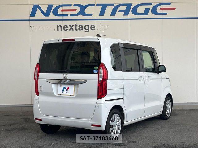 Honda N BOX 2018-07 8438504-16