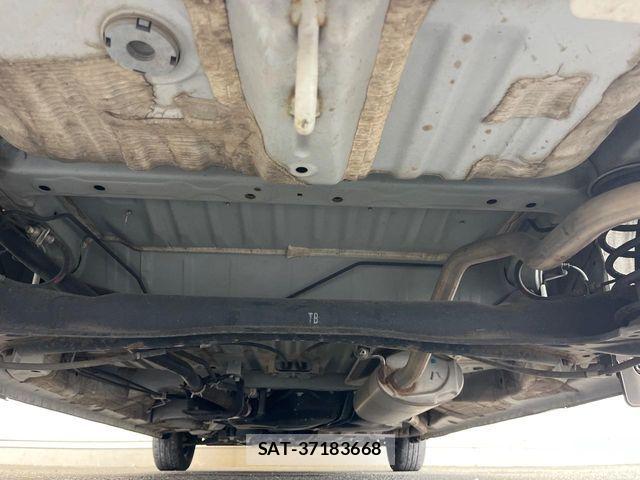 Honda N BOX 2018-07 8438504-18