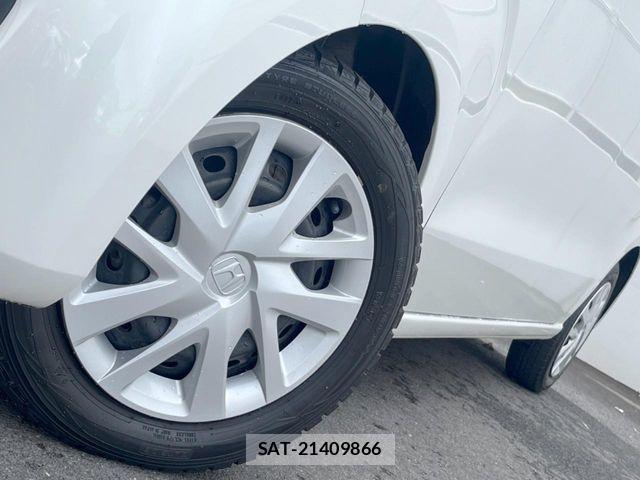 Honda N BOX 2018-06 8438502-12