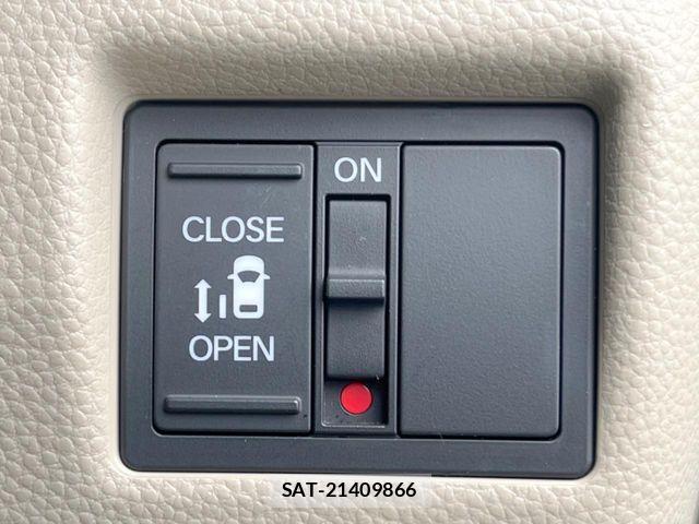 Honda N BOX 2018-06 8438502-5